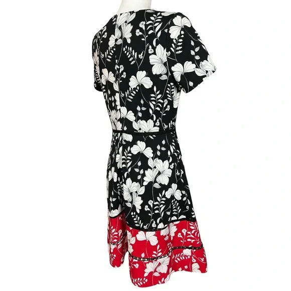 Taylor Neiman Marcus Black and Red Floral Print Fit and Flare Dress Size 10 - Picture 3 of 14